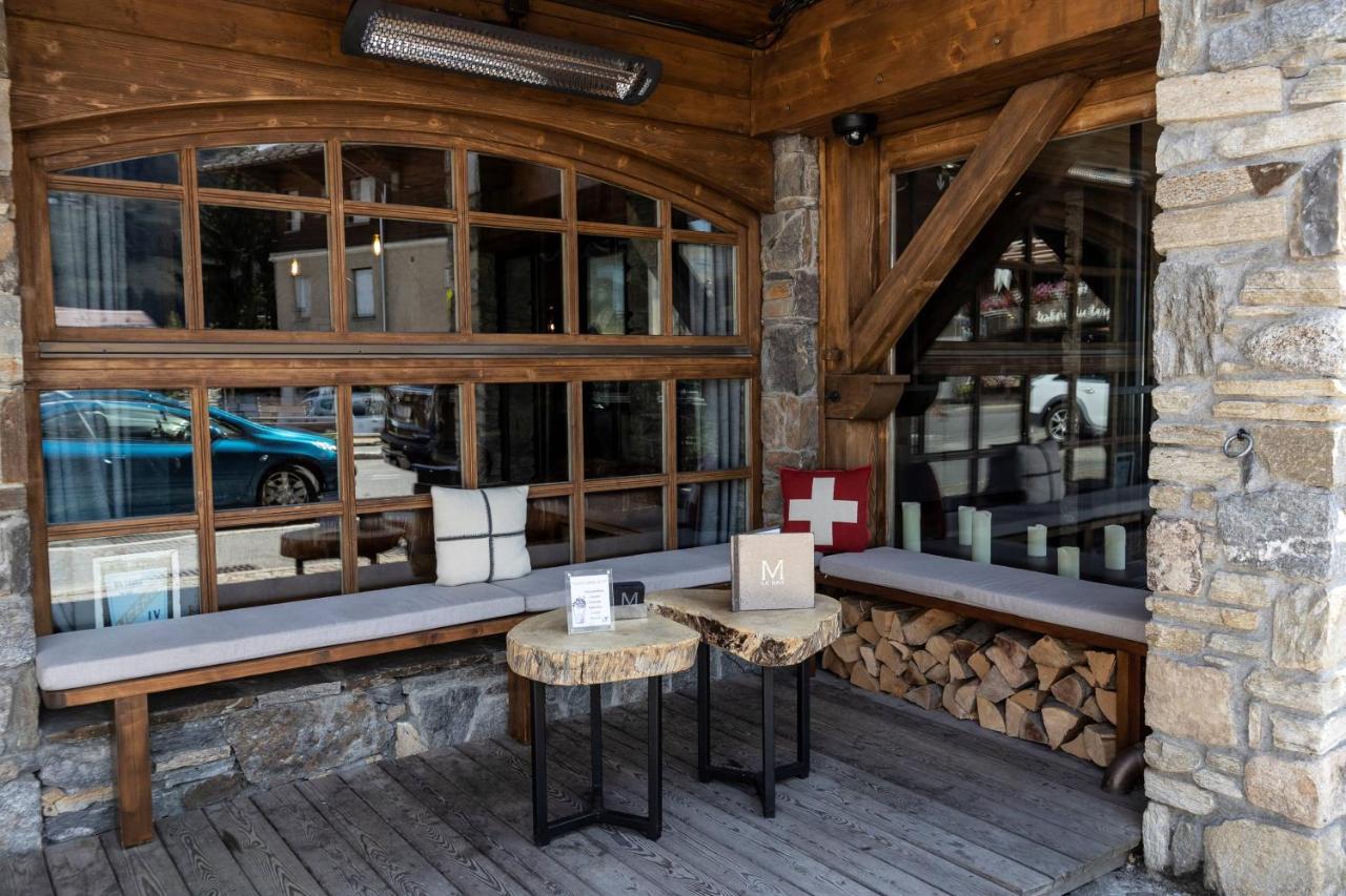 M De Megeve Hotel Exterior photo